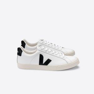 Veja Esplar Sneaker, Size 9